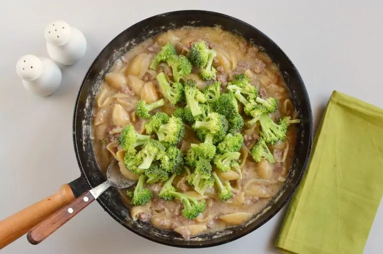 Step 7 - Cheesy Beef and Broccoli Pasta