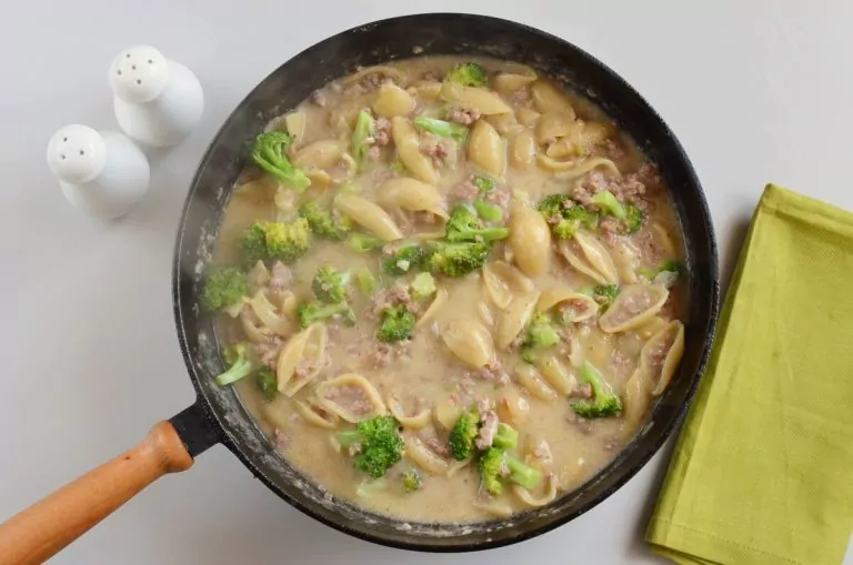 Step 7 - Cheesy Beef and Broccoli Pasta