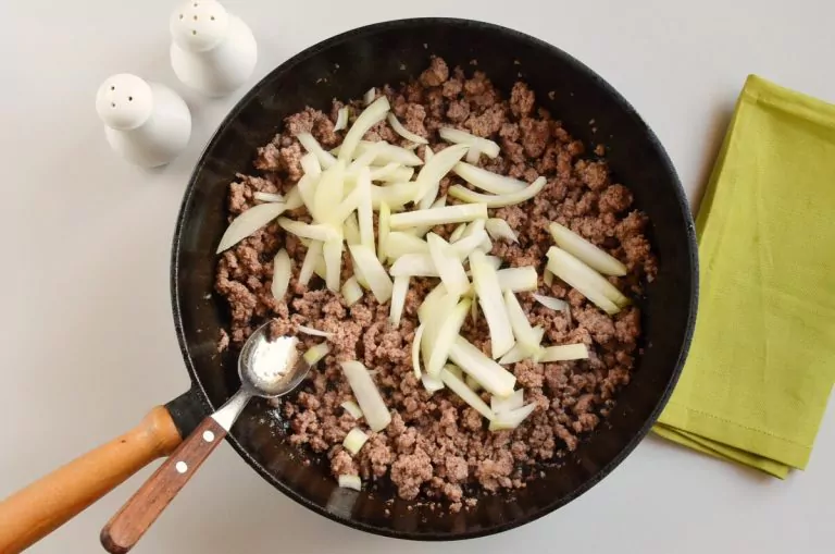 Step 4 - Cheesy Beef and Broccoli Pasta