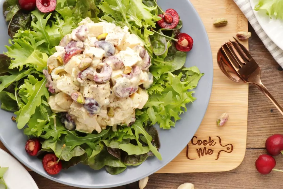 Cherry Greek Yogurt Curry Chicken Salad Recipe-Curried Chicken Salad with Greek Yogurt-Summer Chicken Salad