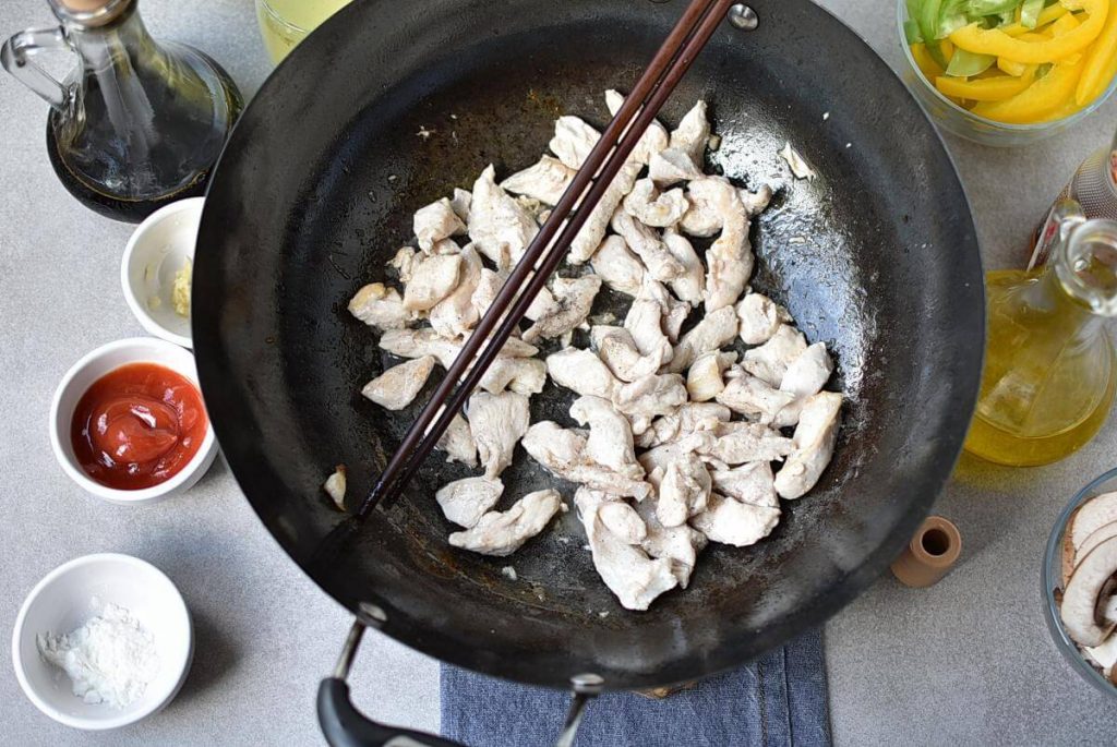 Chicken Stir-Fry with Rice Noodles recipe - step 2