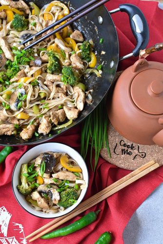 Chicken Stir-Fry with Rice Noodles
