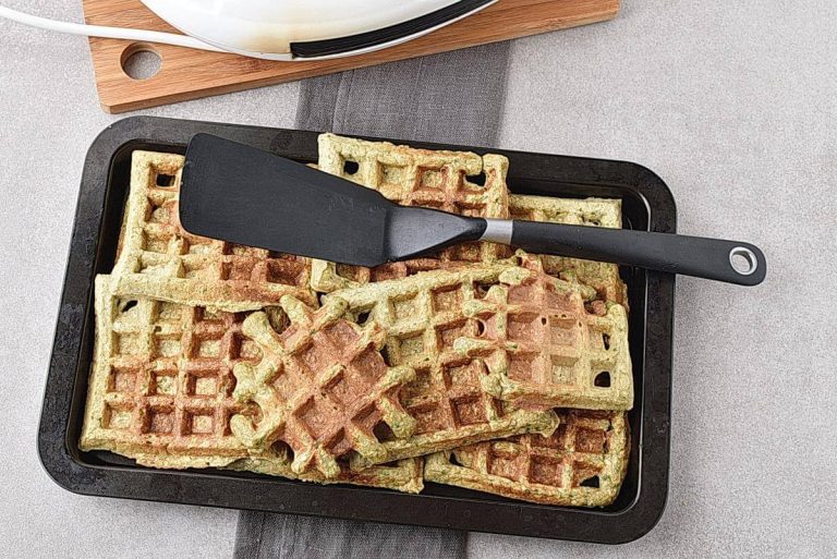 Step 6 - Green Oatmeal Spinach Waffles