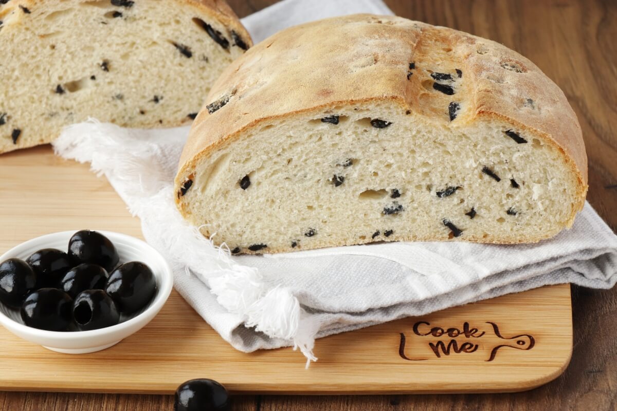 Homemade Black Olive Bread Recipe-Mediterranean Black Olive Bread Recipe-Easy Rustic Olive Bread