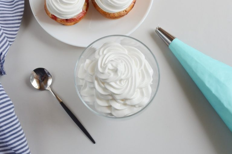 Step 5 - Homemade Marshmallow Crème (Frosting)