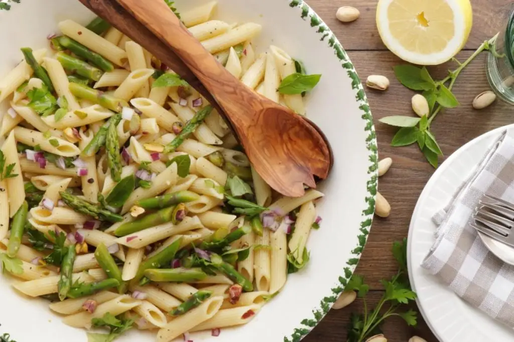 Lemon Asparagus Pasta Salad
