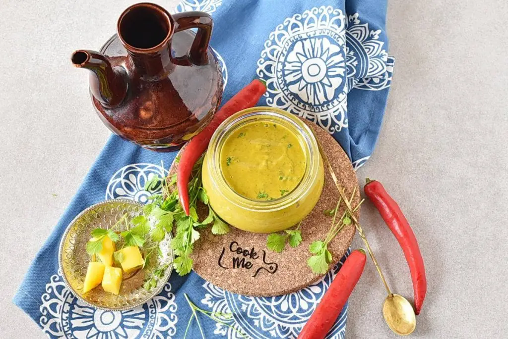 Creamy Mango Cilantro Salad Dressing