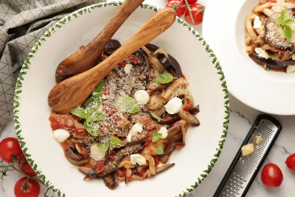 One-Pot Italian Eggplant Noodle Parmesan