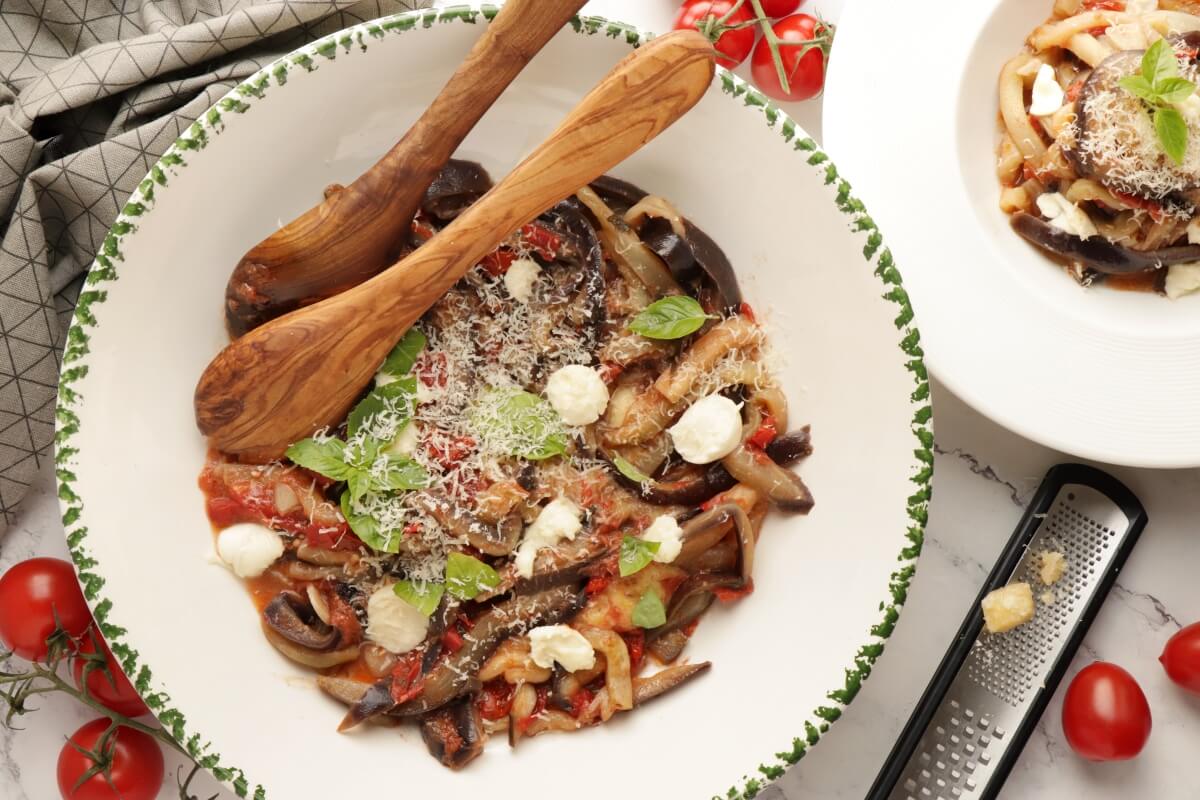 One-Pot Italian Eggplant Noodle Parmesan
