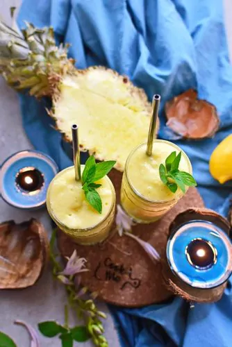 Pineapple & Mango Smoothie