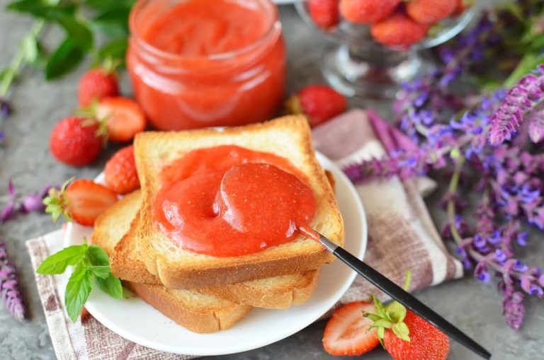 StrawberryLemonade Jam Recipe Cook.me Recipes