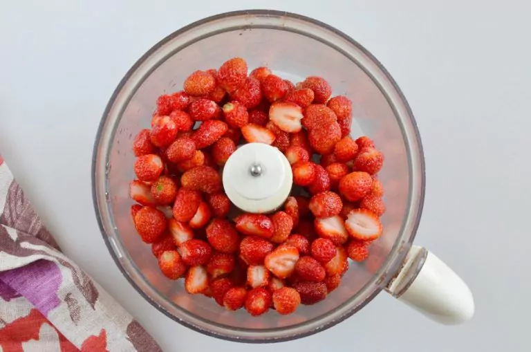 Step 1 - Strawberry-Lemonade Jam