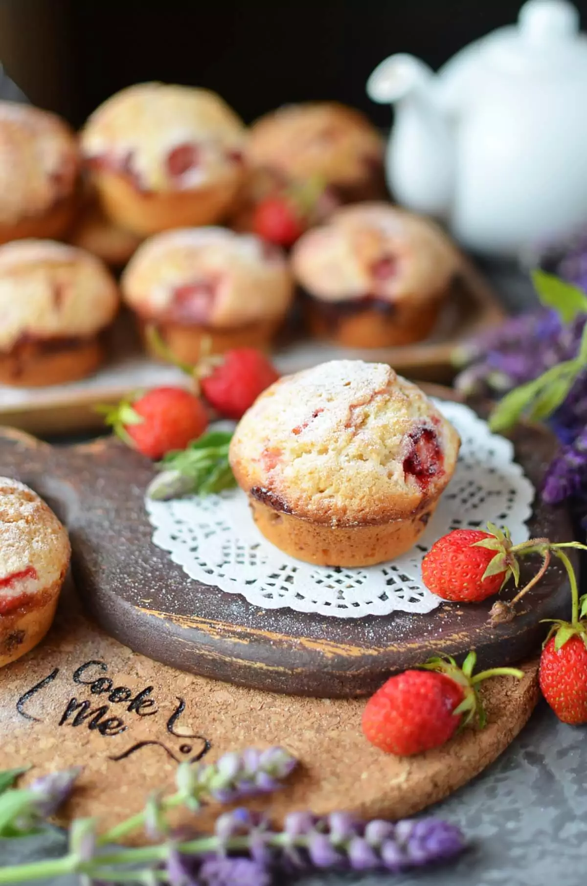Strawberry-Lemonade Muffins