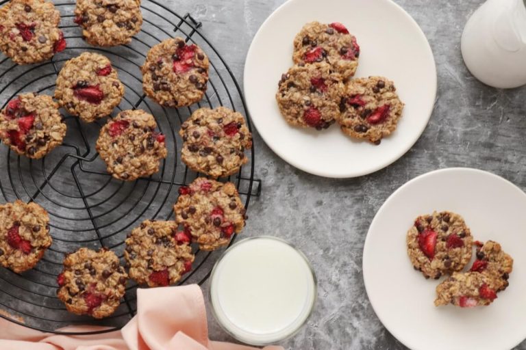 Step 7 - Vegan Strawberry Oatmeal Cookies