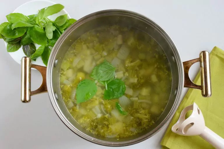 Step 5 - Vegan Broccoli Basil Potato Soup