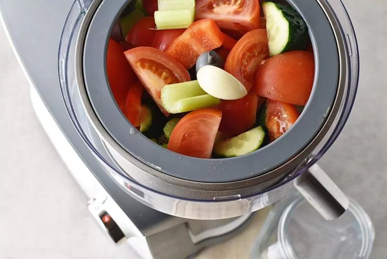 Step 1 - Vegetable Juice with Tomatoes & Cucumber