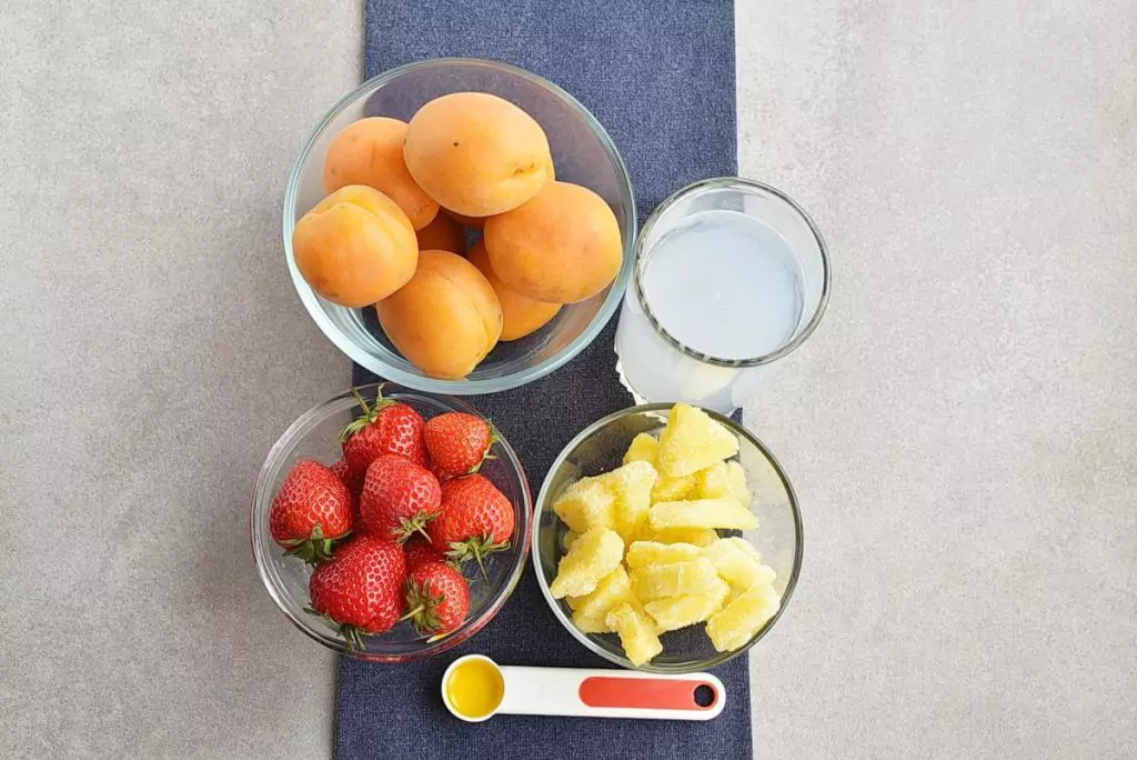 Ingredients for Apricot Strawberry Coconut Smoothie