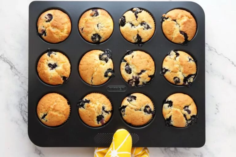 Step 10 - Blueberry Cream Cheese Muffins