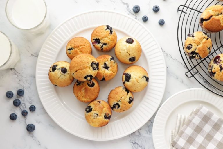 Step 12 - Blueberry Cream Cheese Muffins