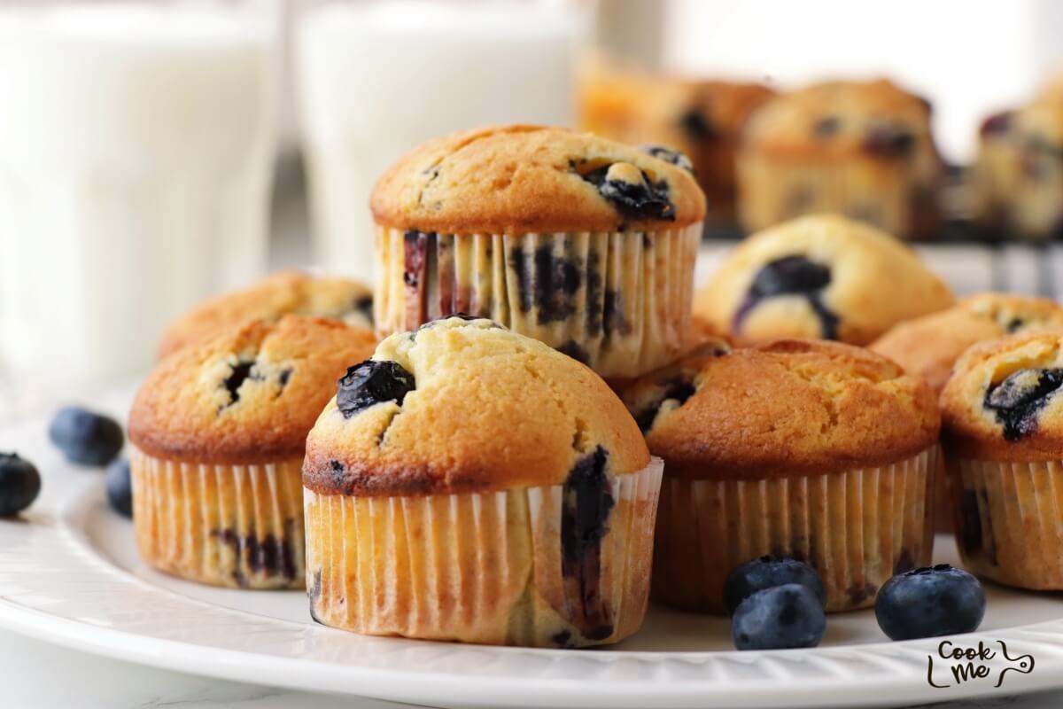 Blueberry Cream Cheese Muffins Recipe-Breakfast Muffins-Blueberry Muffins