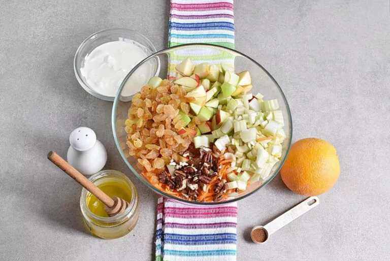 Step 1 - Carrot Apple Salad with Yogurt Dressing