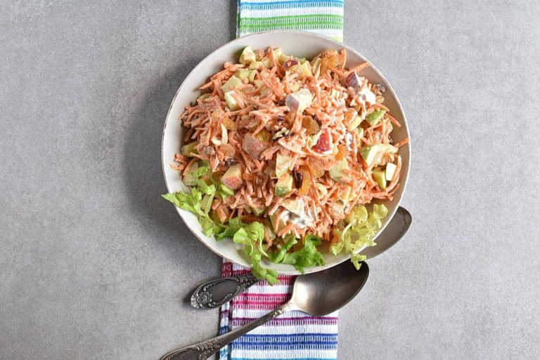 Step 4 - Carrot Apple Salad with Yogurt Dressing