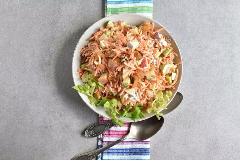 Step 4 - Carrot Apple Salad with Yogurt Dressing