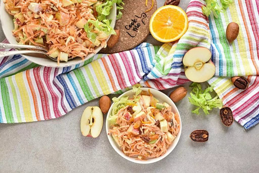 Carrot Apple Salad with Yogurt Dressing