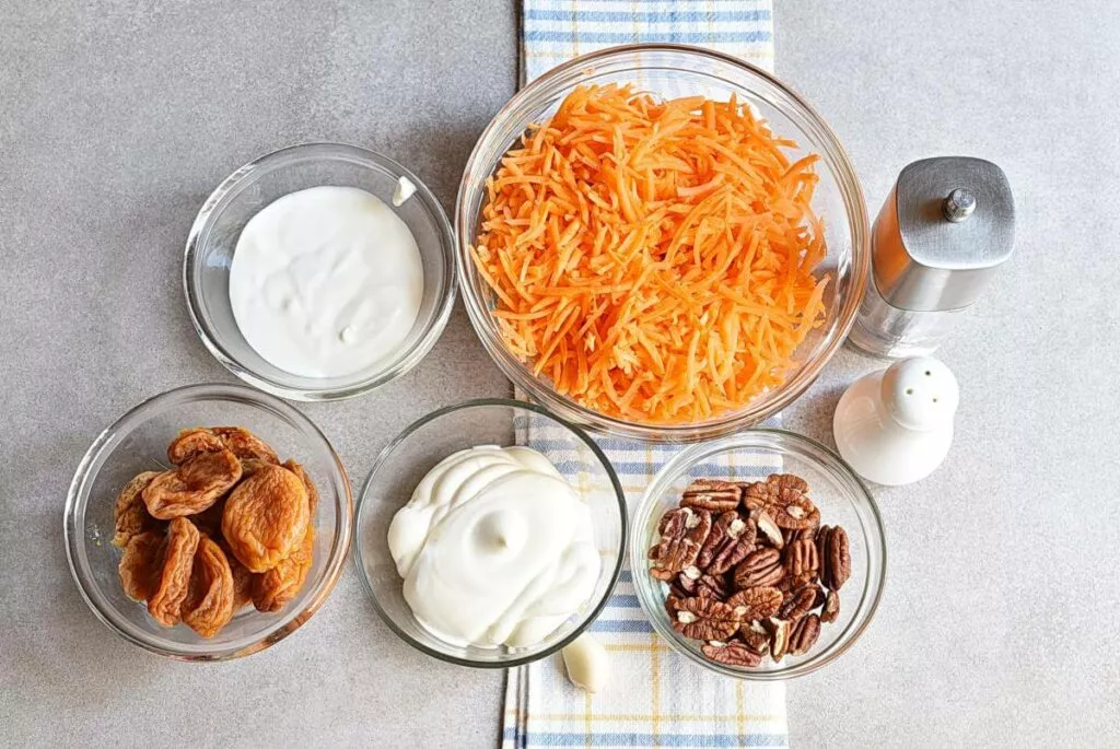 Ingredients for Carrot Salad with Apricots and Pecans