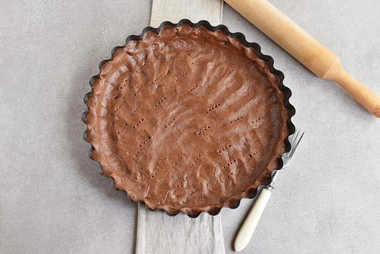 Step 4 - Chocolate Triple Berry Panna Cotta Tart