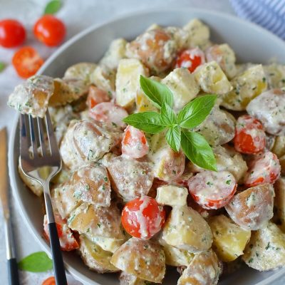 Creamy Pesto Caprese Potato Salad Recipe-How To Make Creamy Pesto Caprese Potato Salad-Delicious Creamy Pesto Caprese Potato Salad