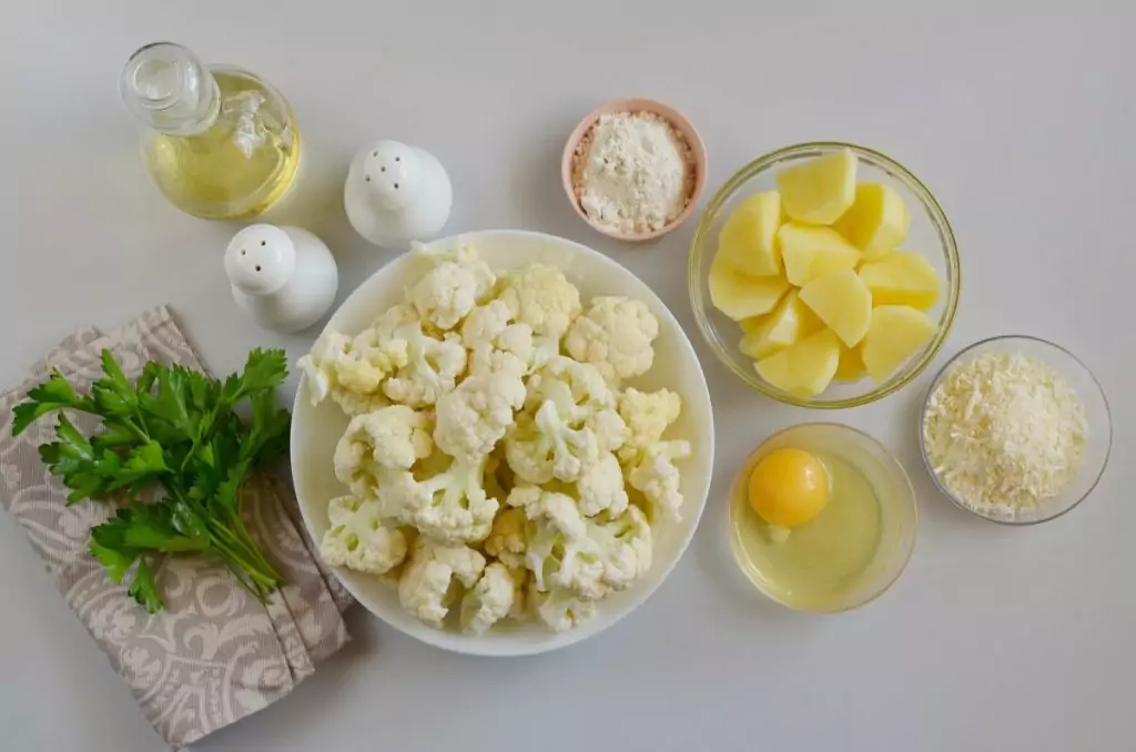Ingredients for Easy Cauliflower Fritters