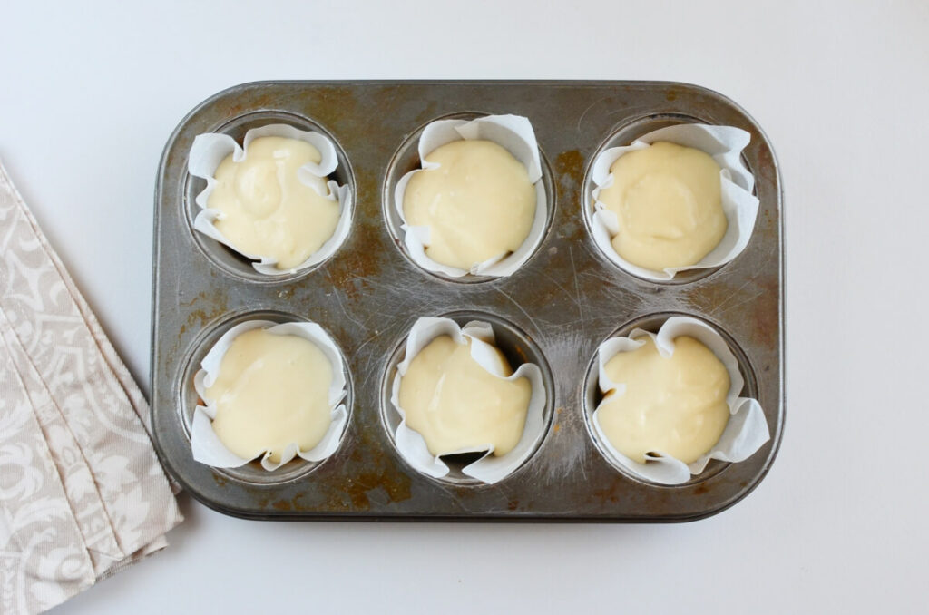 Eggless Dalgona Coffee Muffins recipe - step 6