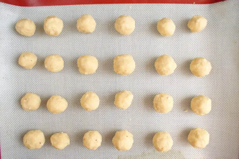 Step 5 - Italian Nut Cookies (Baci di Dama)