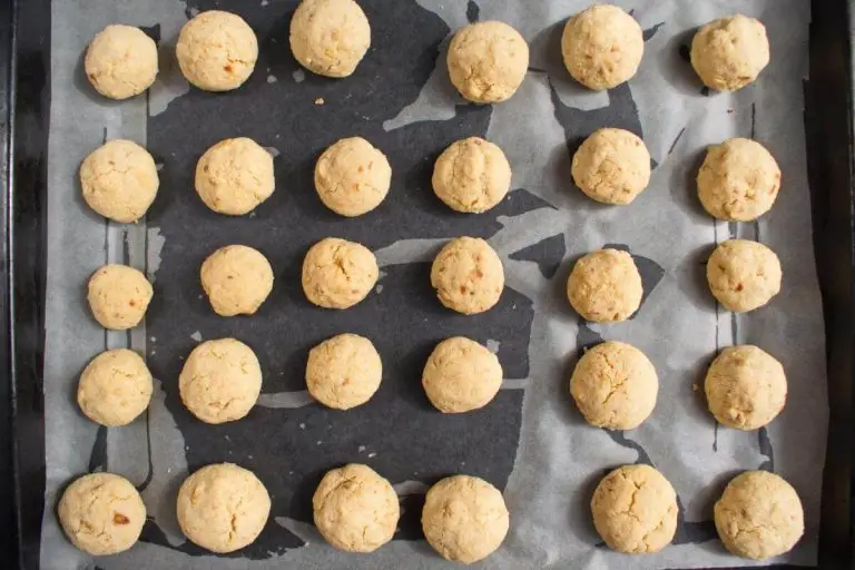 Step 7 - Italian Nut Cookies (Baci di Dama)