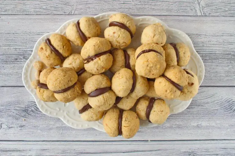 Step 10 - Italian Nut Cookies (Baci di Dama)