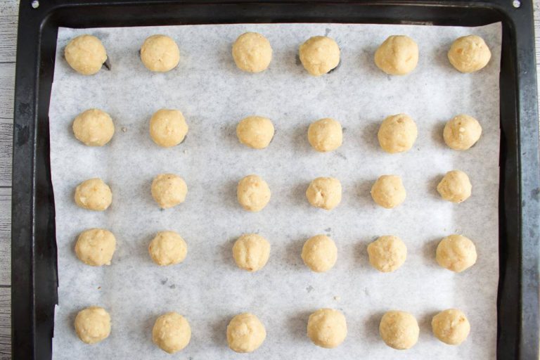 Step 5 - Italian Nut Cookies (Baci di Dama)