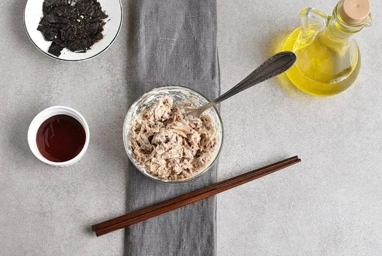 Step 1 - Korean Tuna Mayo Deopbap