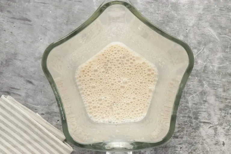 Step 2 - Vegan Oat Milk Smoothie