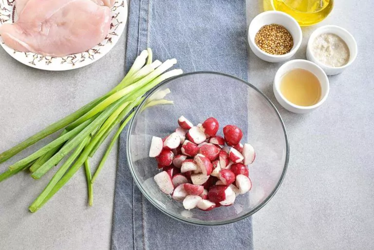Step 1 - Pan-Seared Chicken Breasts with Radish