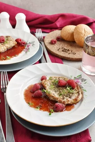 Pork Chops with Raspberry Sauce