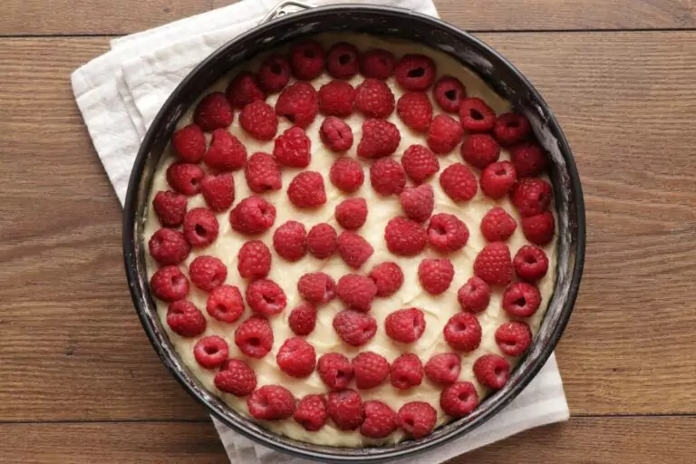 Step 9 - Raspberry Almond Crumb Cake