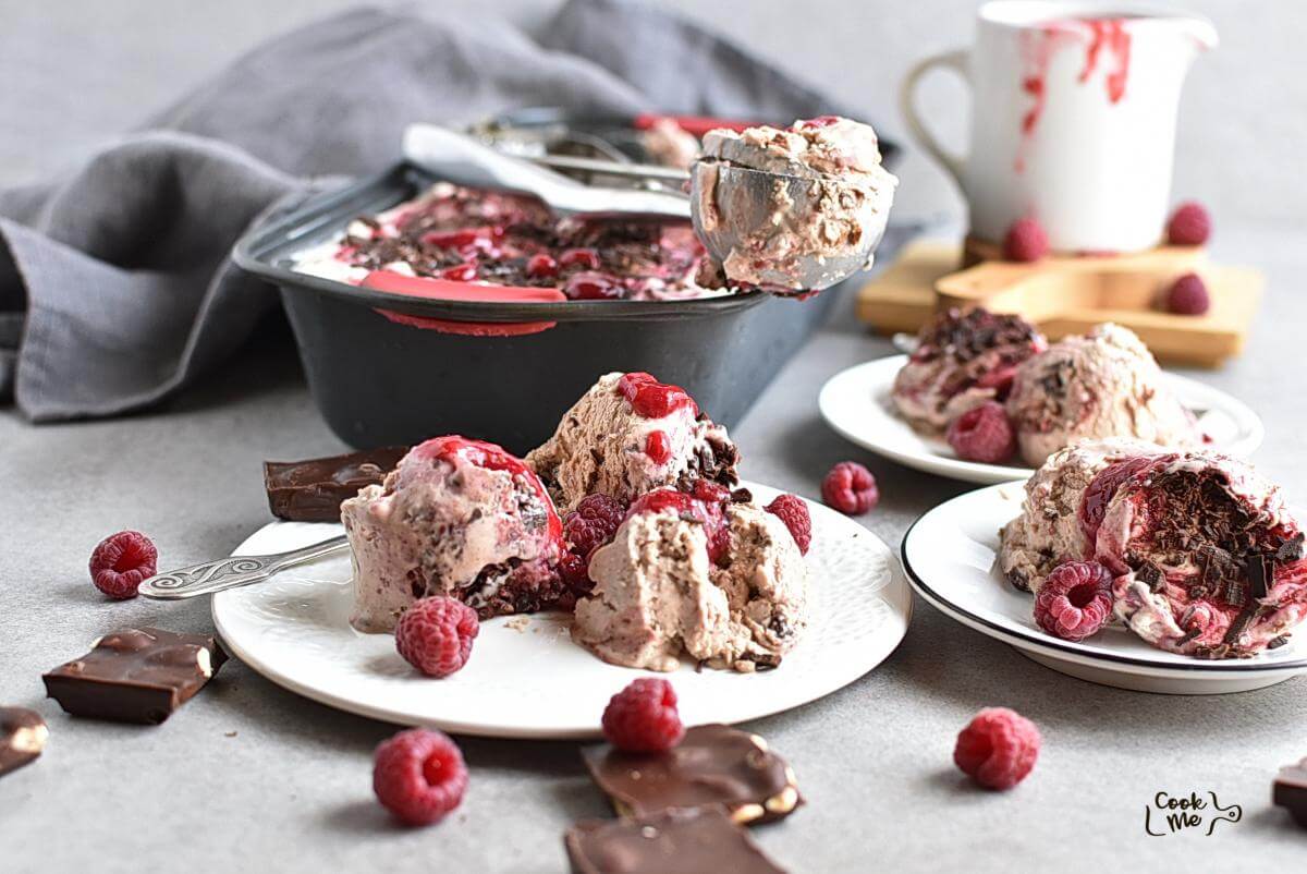 Raspberry Chocolate No Churn Ice Cream