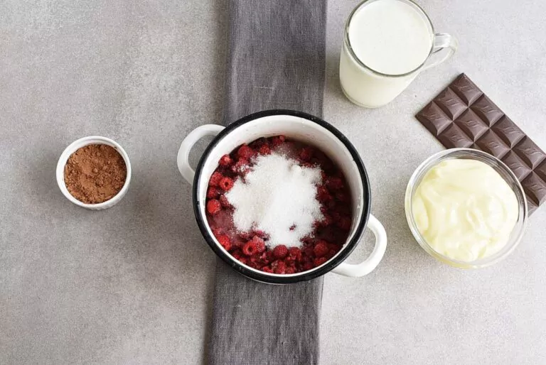 Step 1 - Raspberry Chocolate No Churn Ice Cream