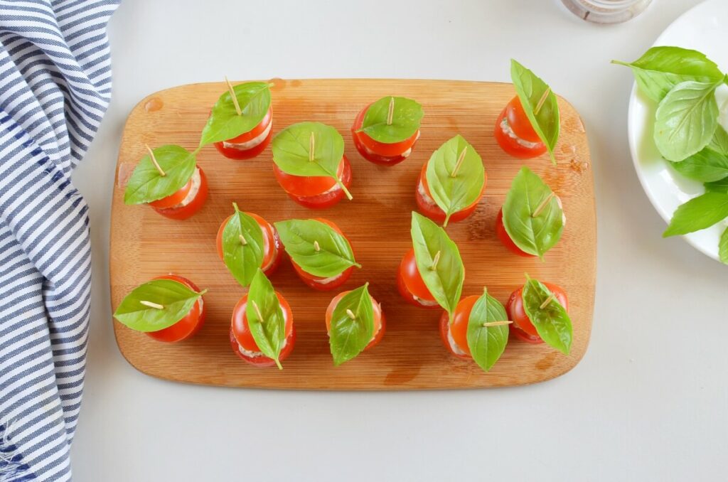How to serve Tuna Mozzarella Stuffed Cherry Tomatoes