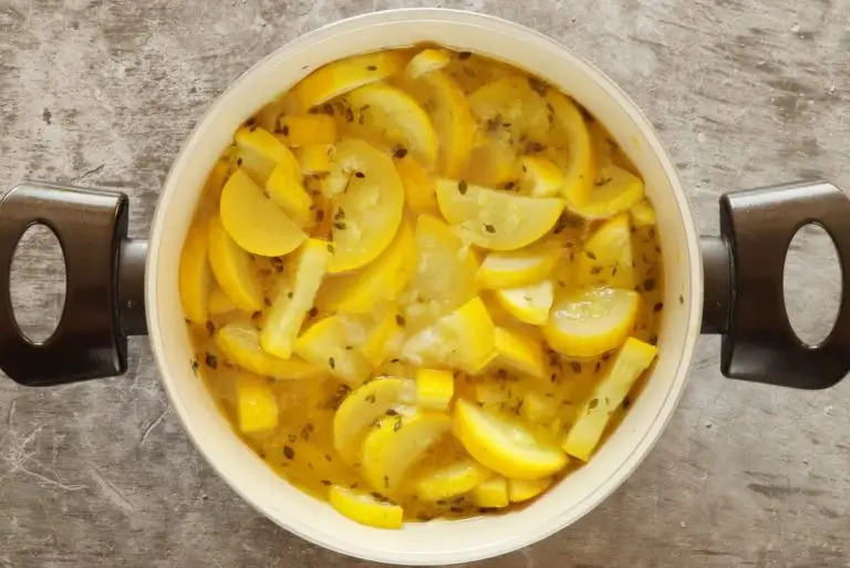 Step 4 - Yellow Squash Soup