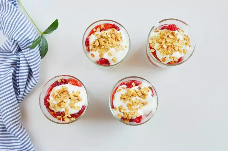 Step 3 - Yogurt and Fruit Parfaits