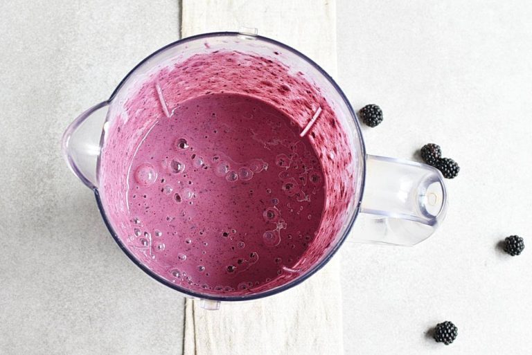 Step 3 - Blackberry-Banana Smoothie