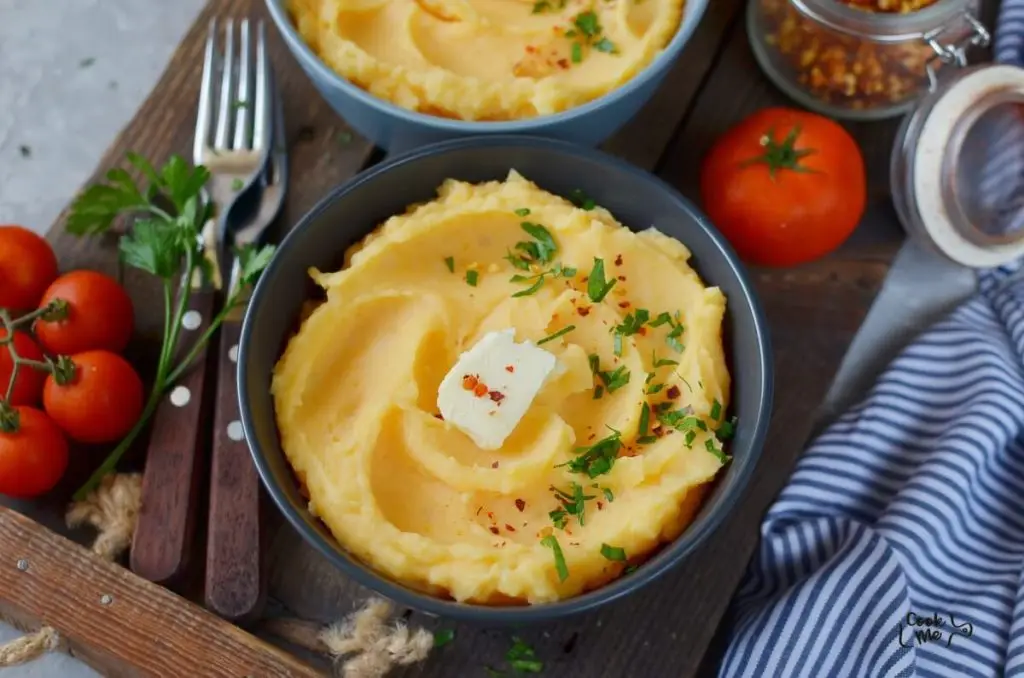 Buttery Pumpkin Mashed Potatoes