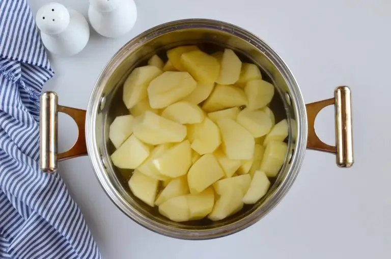 Step 1 - Buttery Pumpkin Mashed Potatoes
